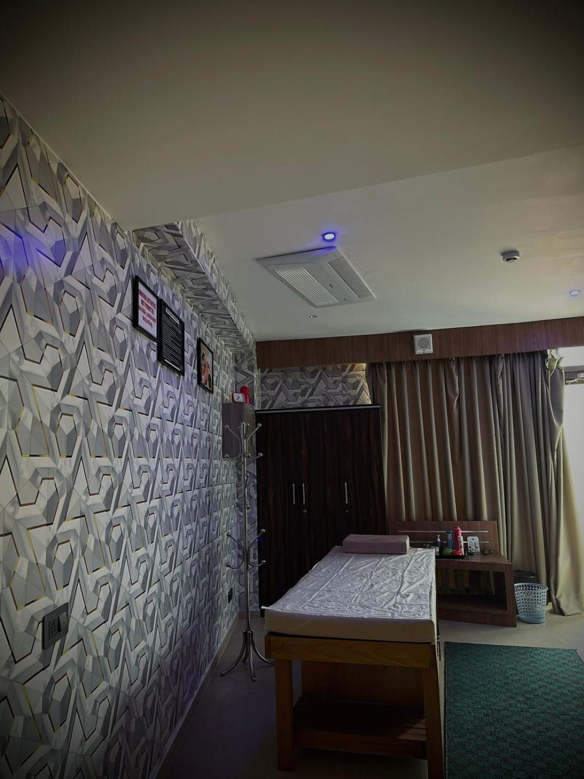 Hotel Sky Sierra Wayanad Kalpatta Exterior foto
