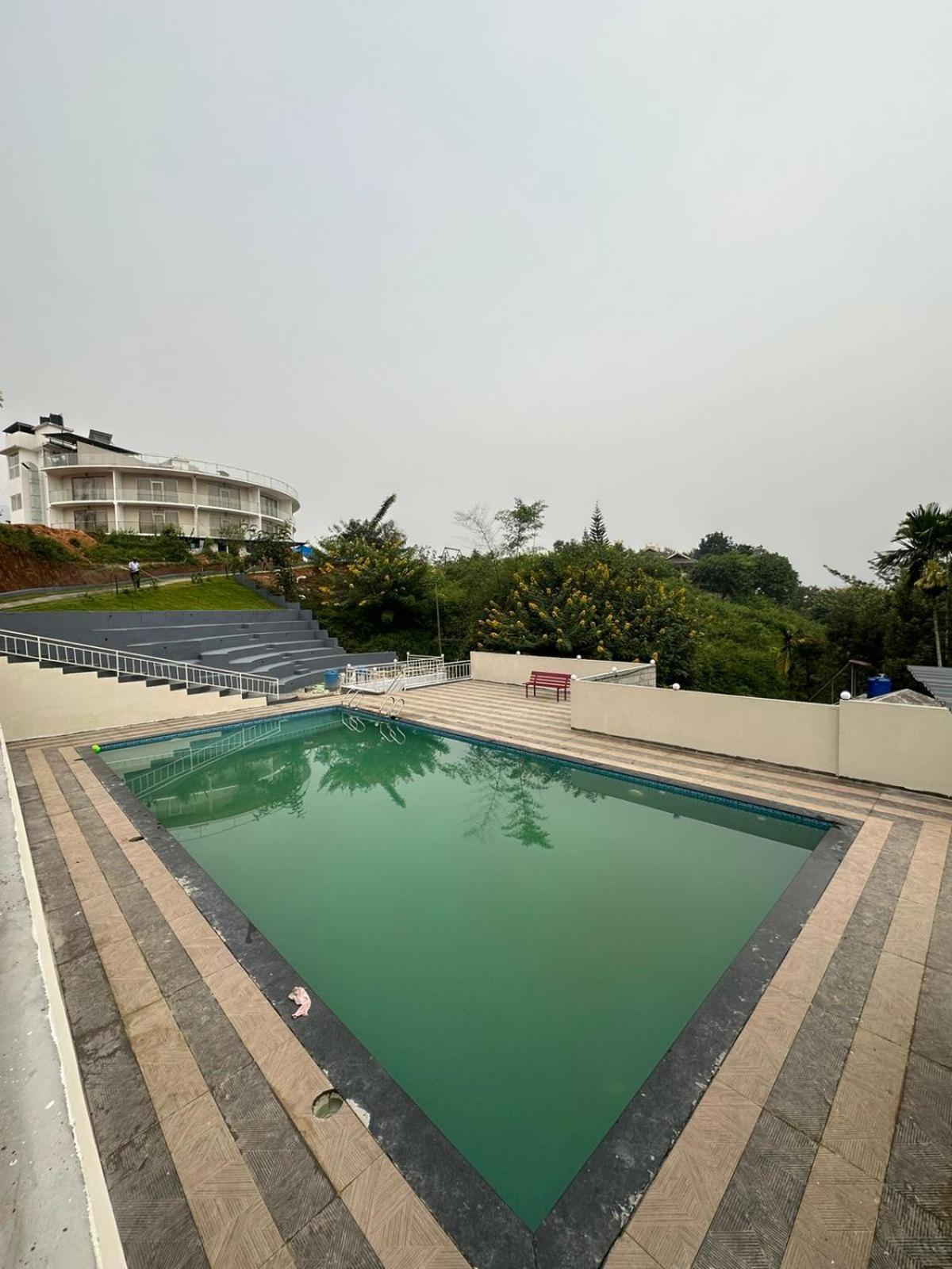 Hotel Sky Sierra Wayanad Kalpatta Exterior foto