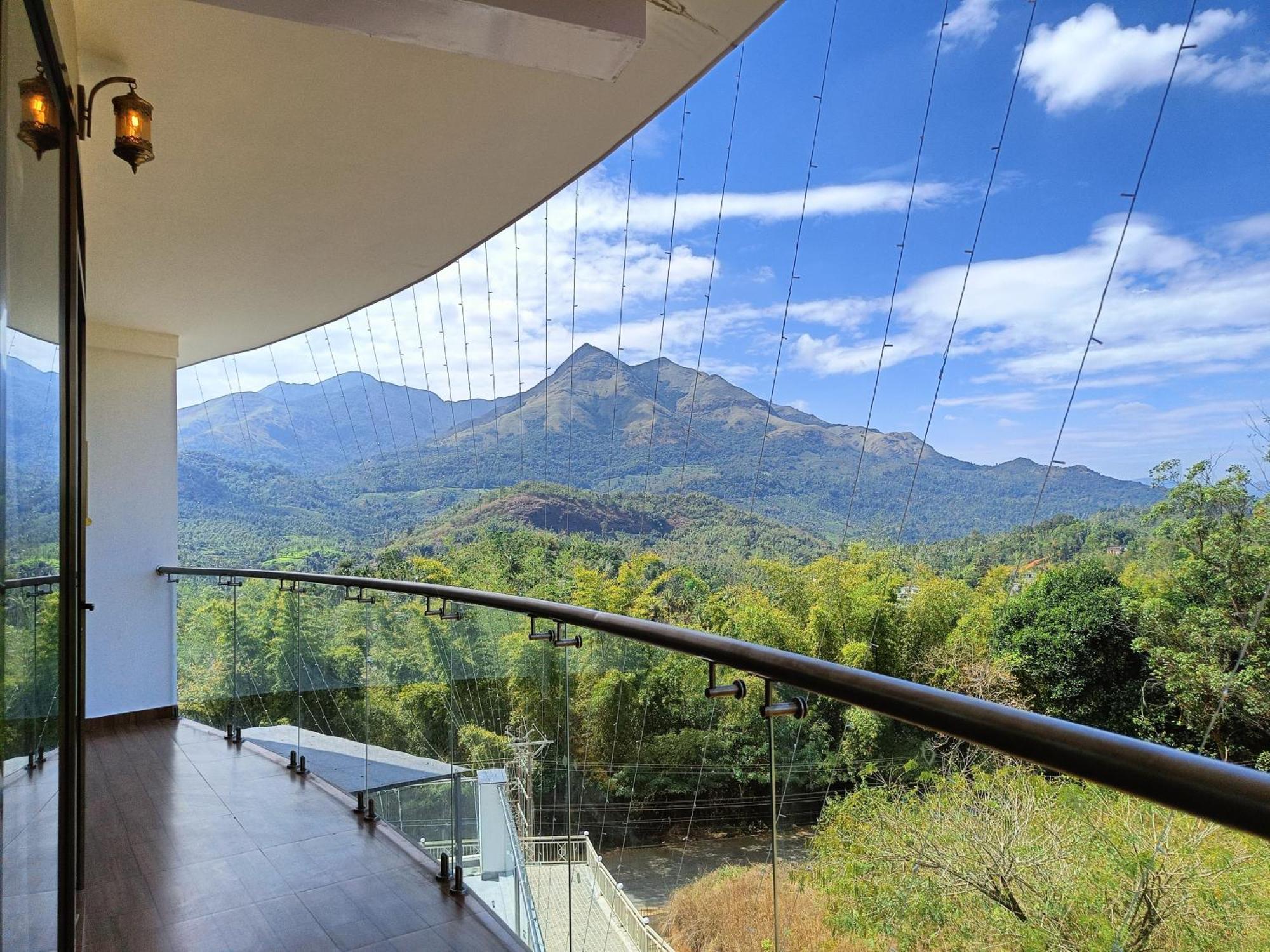 Hotel Sky Sierra Wayanad Kalpatta Exterior foto